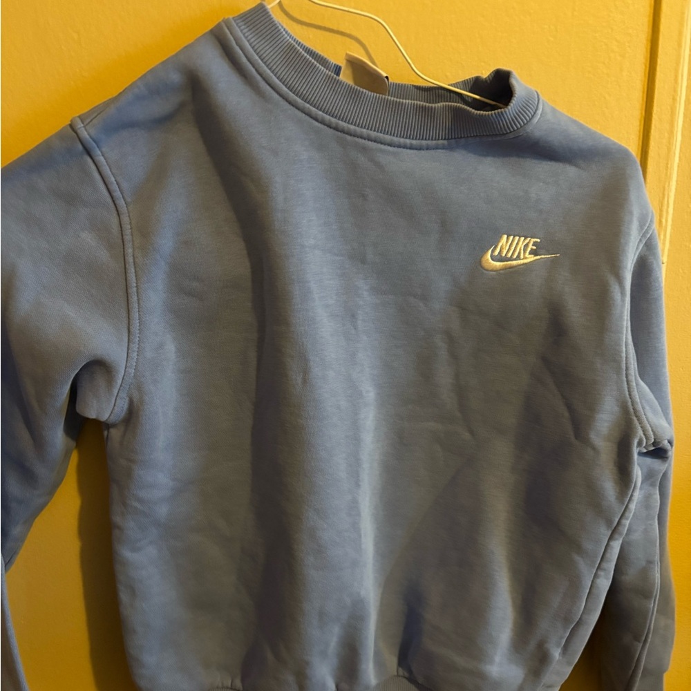 Kids size medium NIKE sweatshirt